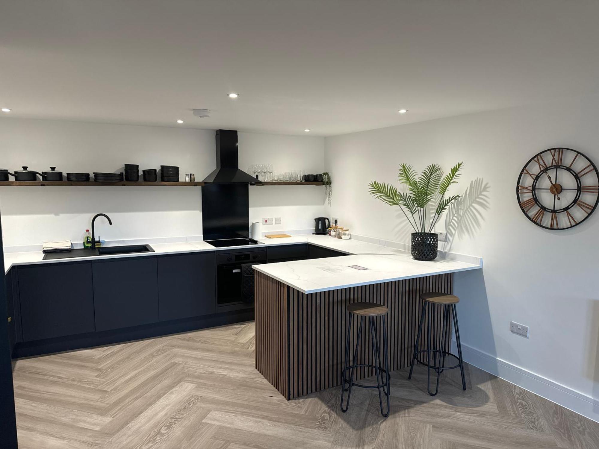 New 2 Bed Apartment In Royston High St מראה חיצוני תמונה