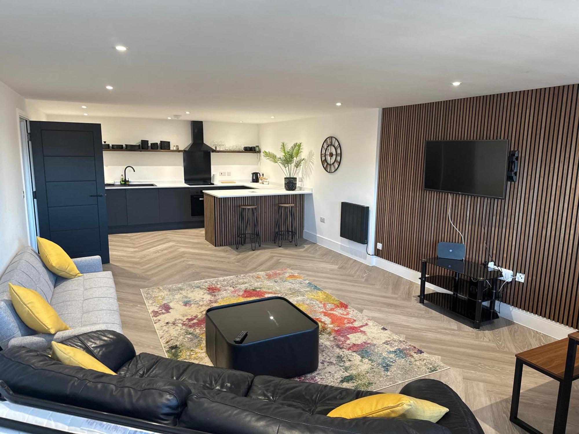 New 2 Bed Apartment In Royston High St מראה חיצוני תמונה